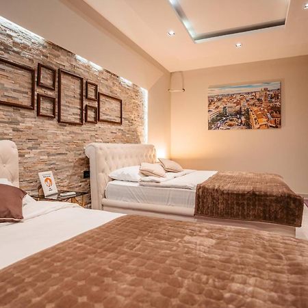 Magico Rooms & Apartments Ниш Экстерьер фото