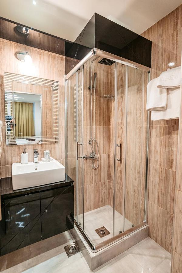 Magico Rooms & Apartments Ниш Экстерьер фото