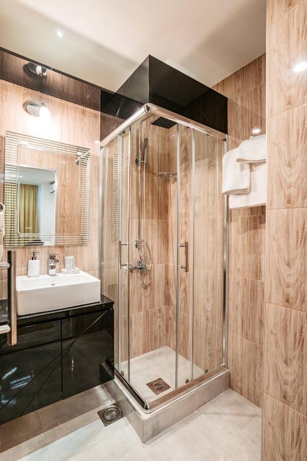 Magico Rooms & Apartments Ниш Экстерьер фото
